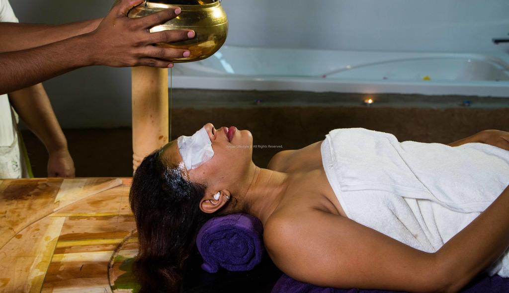Anyaa Wellness Ayurveda Hotel Wennappuwa Esterno foto