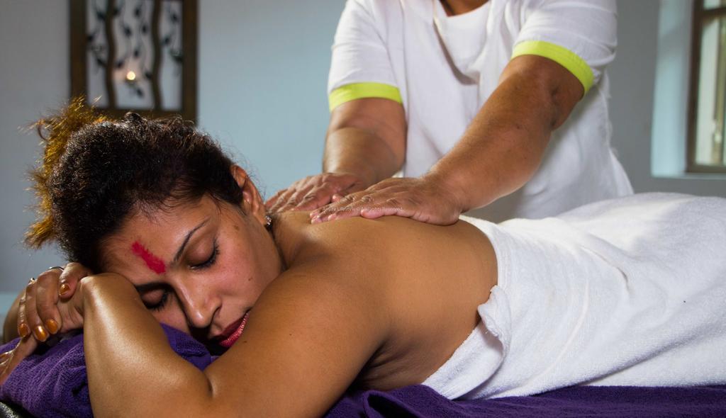 Anyaa Wellness Ayurveda Hotel Wennappuwa Esterno foto
